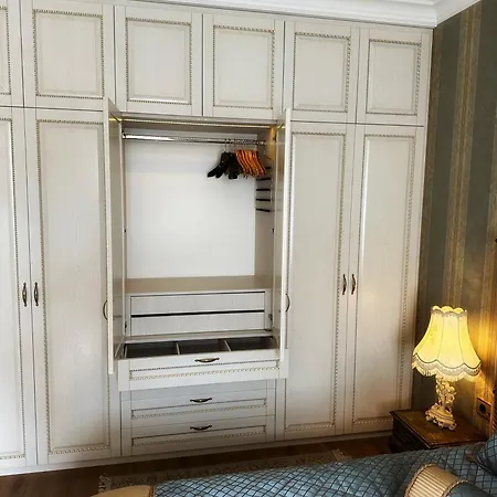 Apartment Boutique Classic In Center