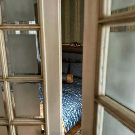 Boutique Classic In Center *