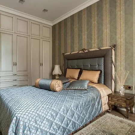 Boutique Classic In Center Apartment Kaunas